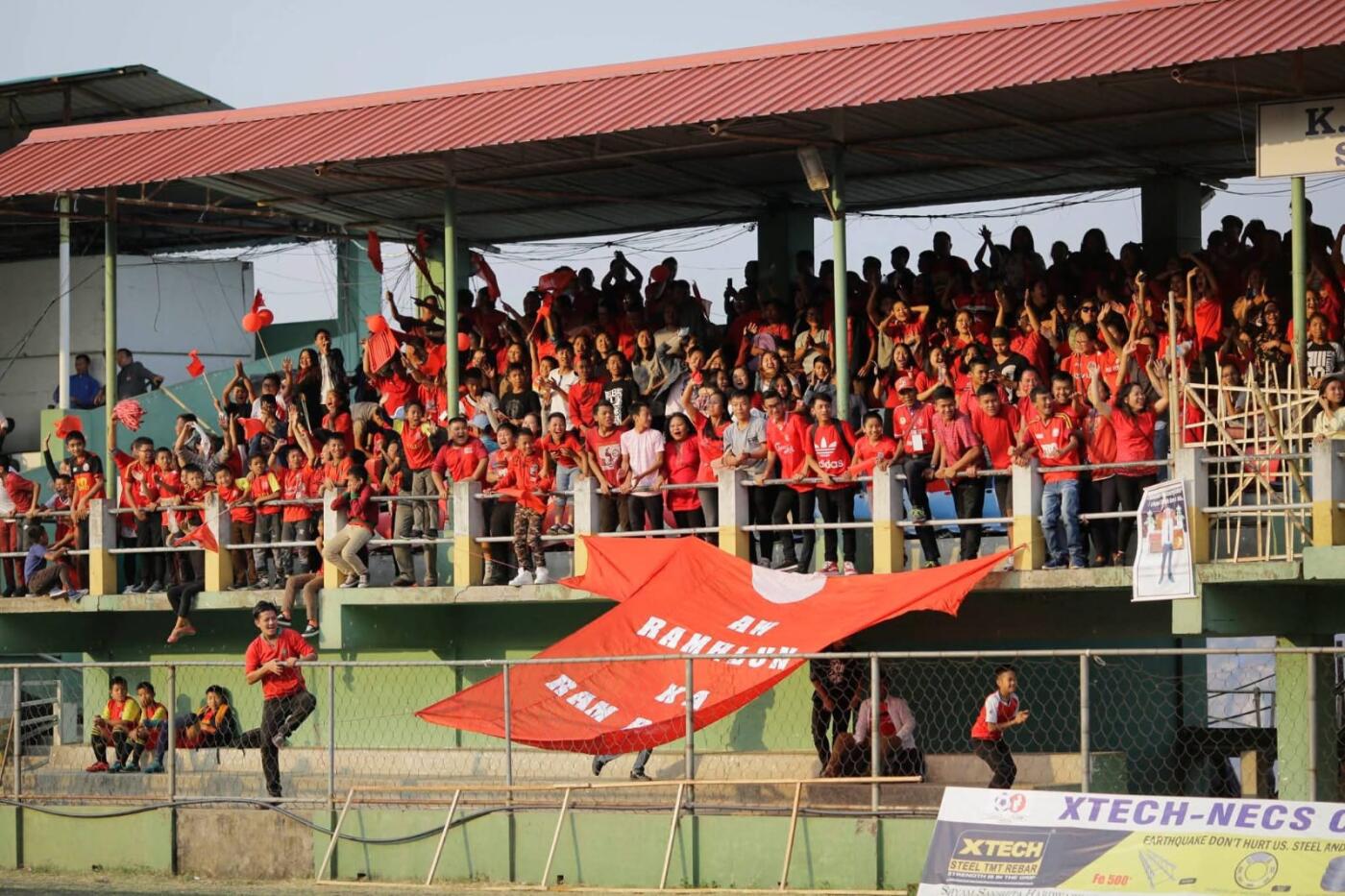 Vawiin aṭangin Inter Village Football semifinal