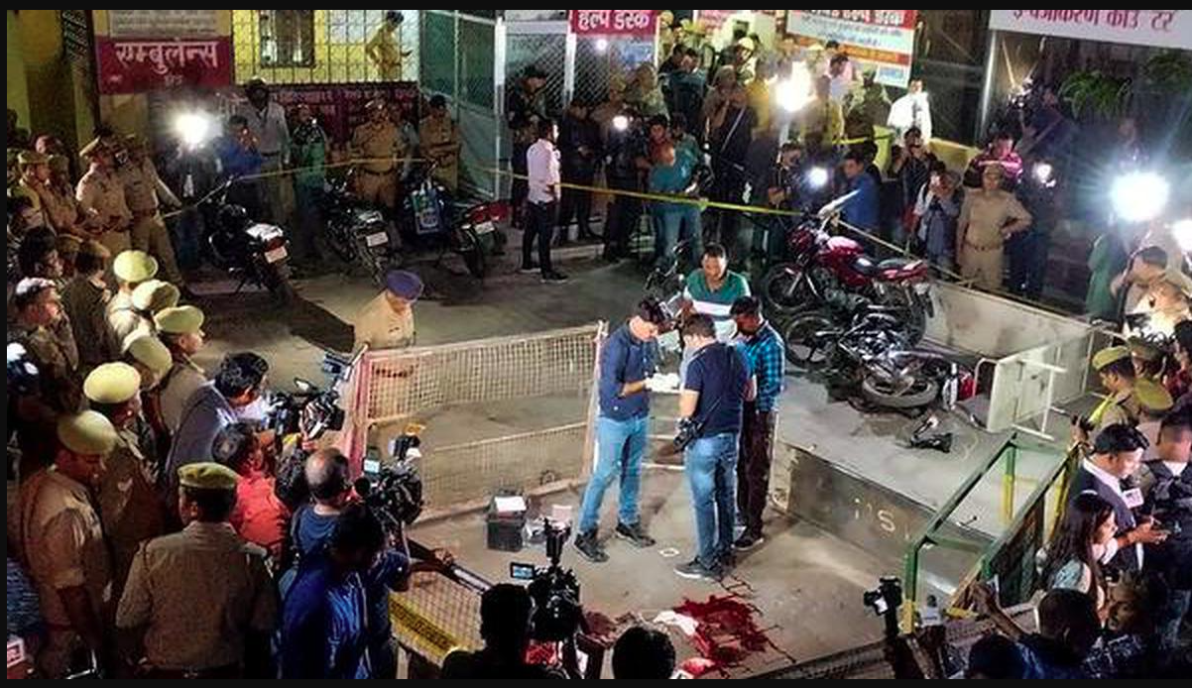 Police-ten an escort laiin Atiq Ahmed leh a unaupa kahhlum an ni