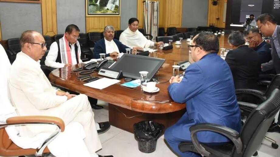 Manipur : CM thar hoin cabinet meeting hmasa ber nei