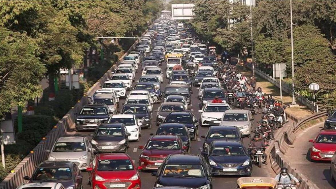 Delhi-ah lirthei upa tawhah petrol & diesel thun sak tawh lo