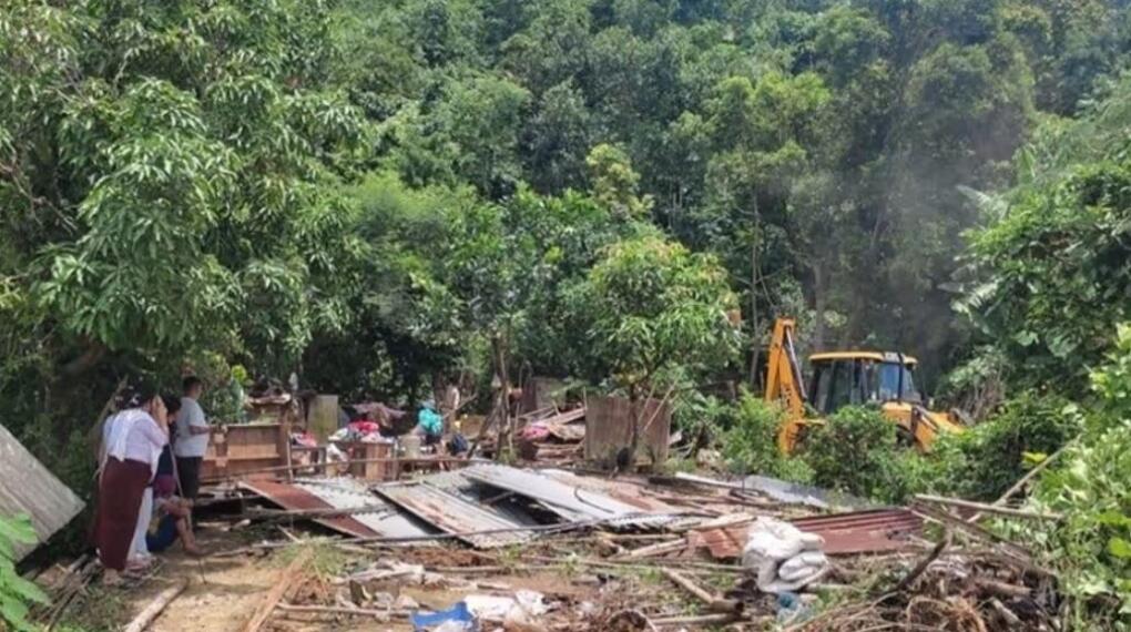 Manipur: Heingang Reserve Forest-ah dan loa in sak ṭhiat