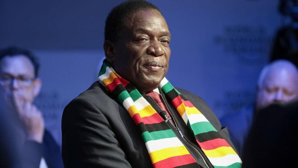 Zimbabwe President lakluh hun tur sawn