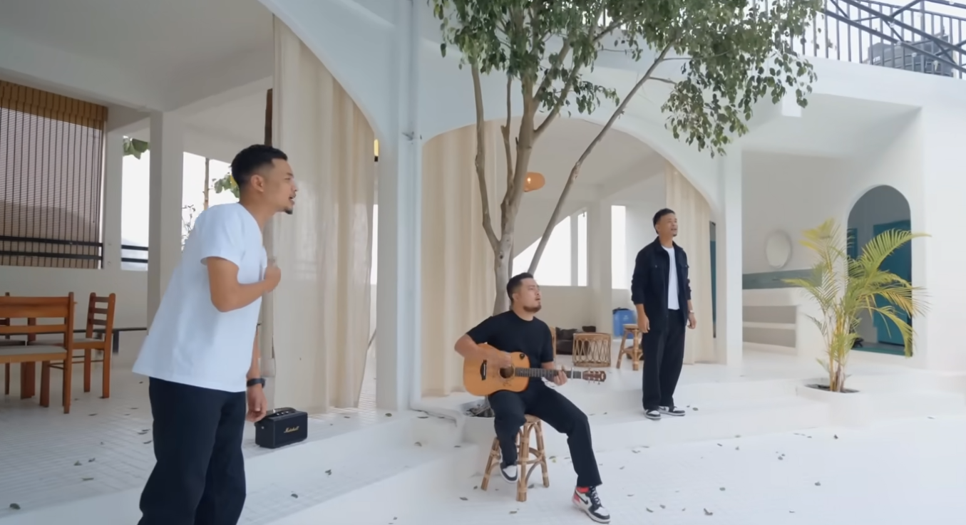 G.I.G Motors  Ṭhazual Gospel : Jonathan Lianhna "Nang i awm a" No.1 ah kaisang