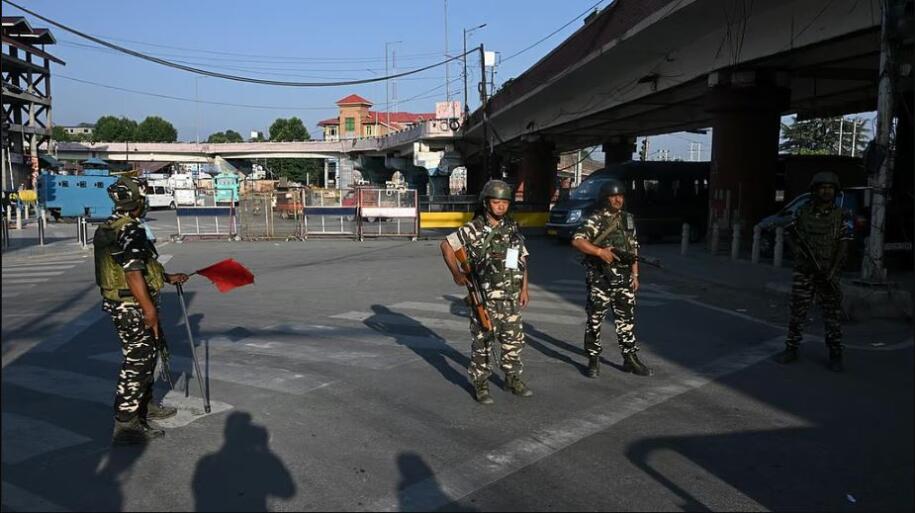 J&K-a political party hruaitute inah hren an ni