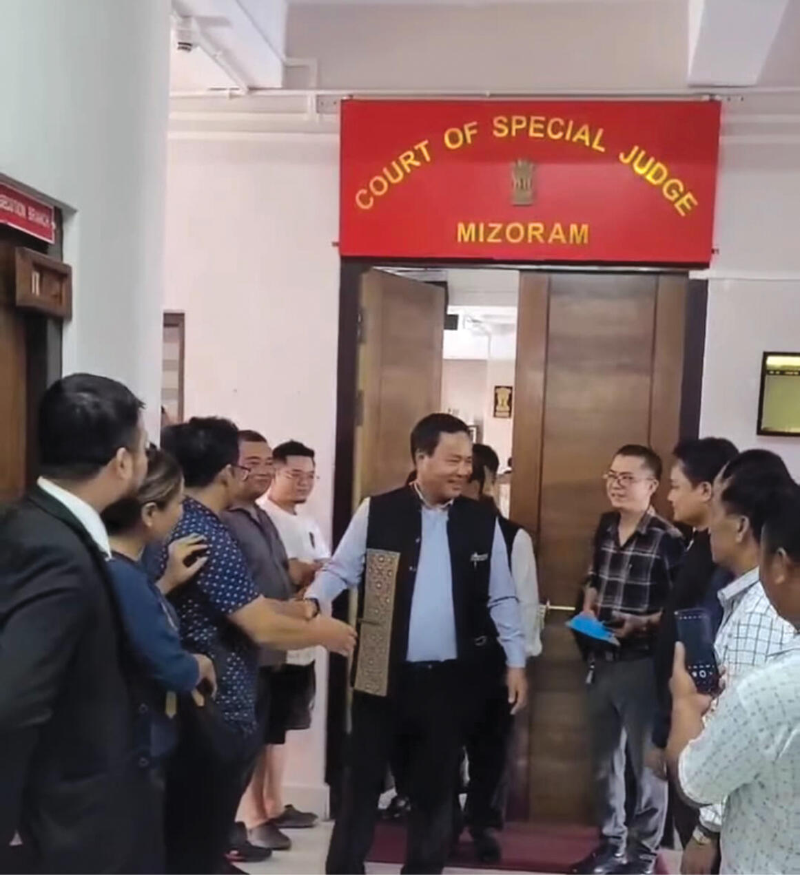 MLA Ngunlianchunga court-ah a inlan; A bail dilna court-in a phalsak