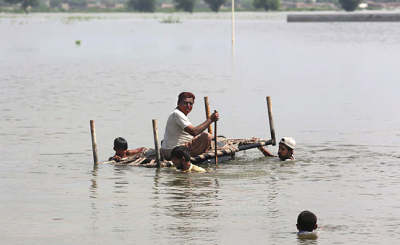 Pakistan tuilian vangin mi 1,300 dawn thi tawh