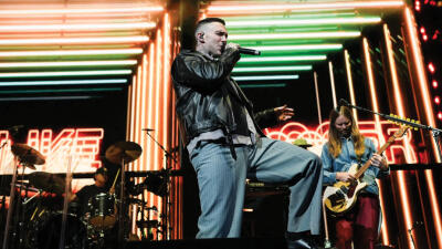 Kum 4 hnuah Maroon 5 album thar