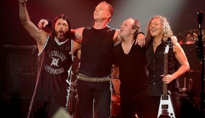 Metallica Red Cross Campaign-ah thisen petu an ṭhahnem