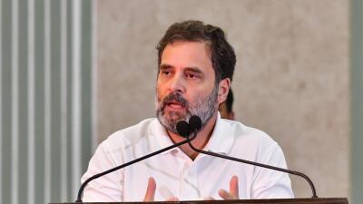 'I duh dan danin min ko rawh, Mr Modi,  Manipur damna turin kan pui zel dawn' - Rahul Gandhi