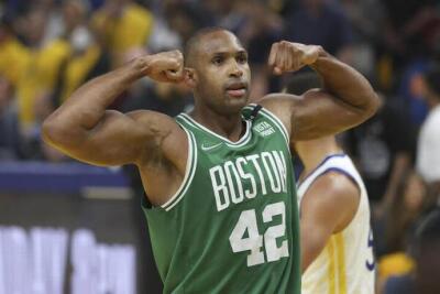 Horford-a'n beisei a nei sang