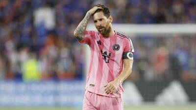 Messi-a'n goal a khung ta lo!