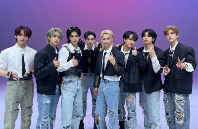 SLBS model thar tur Stray Kids