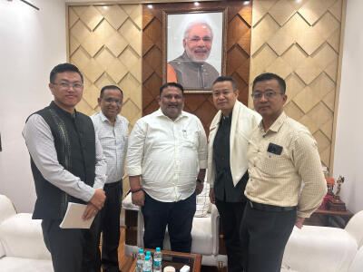 LESDE Minister-in Maharashtra Minister a kâwm