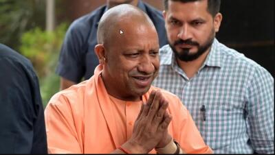 UP CM thaha vautu Mumbai Police in man