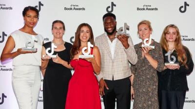 TikTok Book Awards : International Book of the Year-ah 'Fourth Wing'