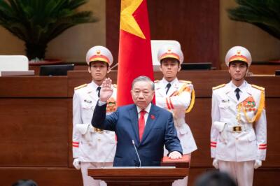Vietnam Parliament-in President atan To Lam thlang