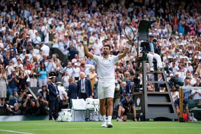 Wimbledon: Federer-a hmuh laiin Djokovic a chak