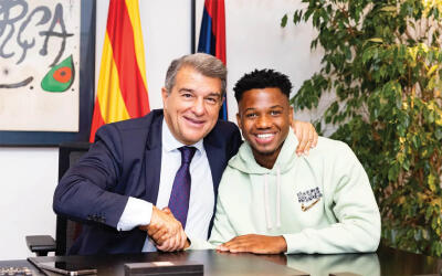 Barcelona-ah Ansu Fati a rinawm