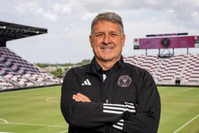 ‘Tata’ Martino leh Messi thawk dun leh dawn