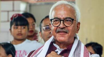 Harsatna karah hma kan sawn zel : Governor