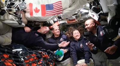 Artemis II crew-ten lei lam an rawn pan