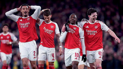 Arsenal nuamsain an chak