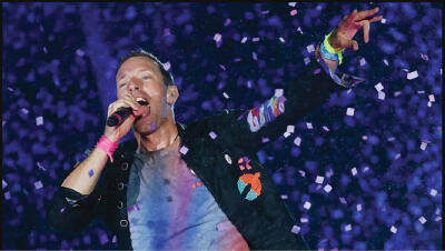 Coldplay concert neihna tur bula 5 star Hotel book khat vek