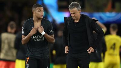 Mbappe leh Enrique boruak a ring