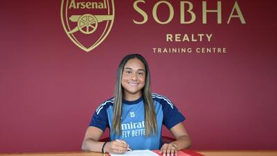 Hmeichhe man to Olivia Smith!