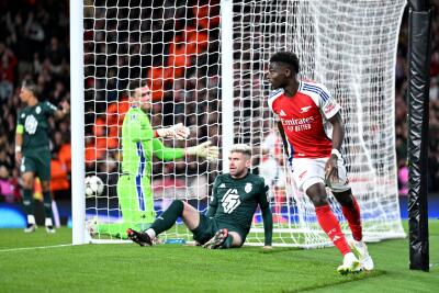 Arsenal chakna Saka