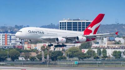 Qantas-in Covid-19 laia flight cancel-te tan USD mtd 74 pek remti