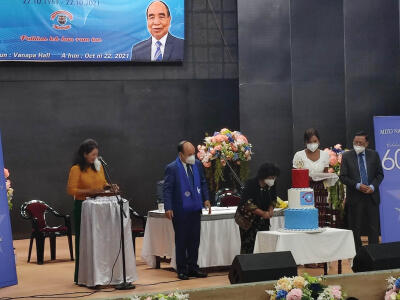 MNF party-in golden jubilee an lawm ; Pathianin he hnam hi chanchin ṭha hril turin min duh - MNF President