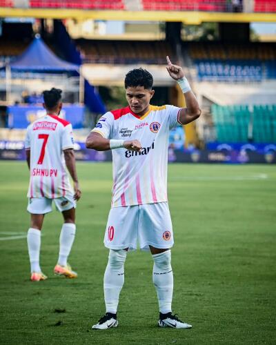 East Bengal tan Edmund a langsar