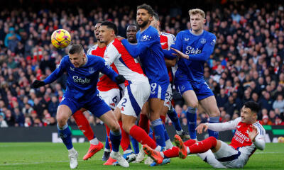 Goal khung thiam lo Arsenal