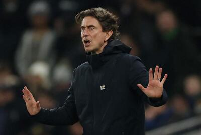 Spurs an tlawm, Frank an ban