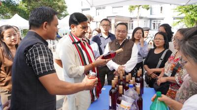 Housing & Urban Minister a rawn zin