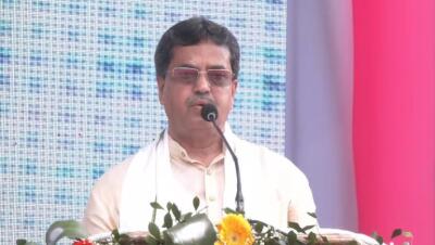 Tripura : CM-in ambulance 16 vailiam