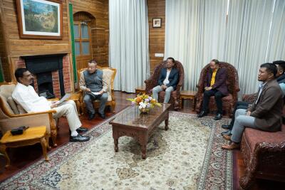 Governor-in oil palm chíngtute a kâwm; Kum 2 chhungin oil palm MT 11,503 thar