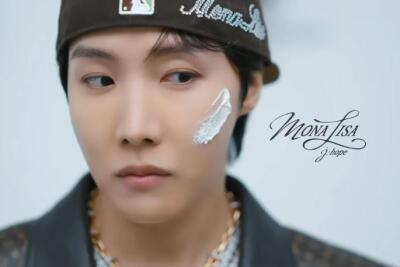 BTS j-hope-a'n "MONA LISA" hmangin khawvel pum iTunes Chart thunun