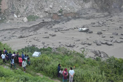 China-Nepal ramria tuilian vangin mi 8 an thi