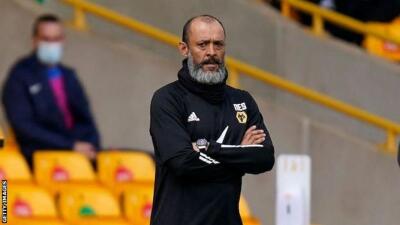 Spurs leh Nuno an inhnaih