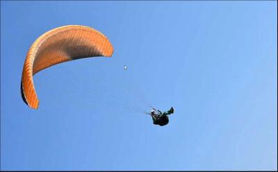 Manali-ah foreign paraglider 2 an thi