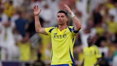 Ronaldo hoin  Al Nassr an tla