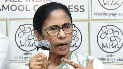 West Bengal CM aṭangin Mamata  ban tum lo, ‘legal war’ a puang