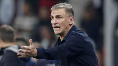 Faroe Islands laka tlawm Turkey-in coach an chhan