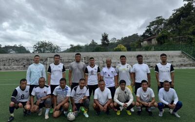 Veteran Football an ṭan