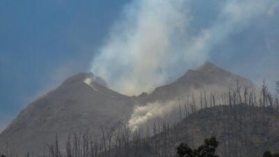 Indonesia-a Mount Laki-Laki tlang kang vangin mi 9 thi