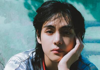 BTS V single a chhuak dawn hnai
