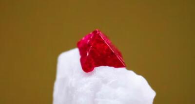 Myanmar-ah 11,000-Carat Ruby hmu chhuak