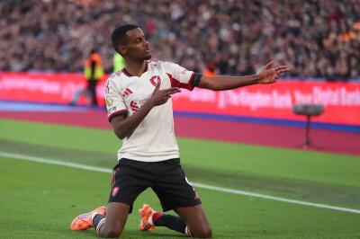 Isak-a'n goal a khung - Liverpool an tho?